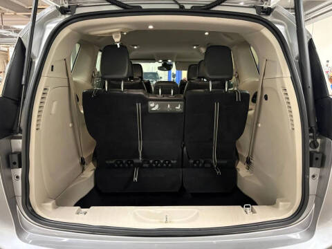 2017 Chrysler Pacifica Touring-L Plus