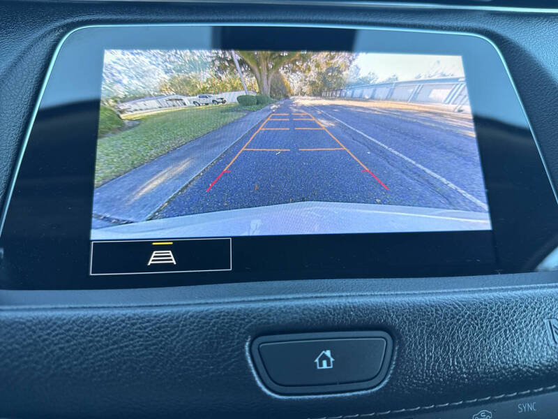 2021 Cadillac XT4 Premium Luxury