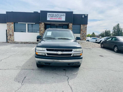 2001 Chevrolet Suburban for sale at United Auto Sales and Service in Louisville KY