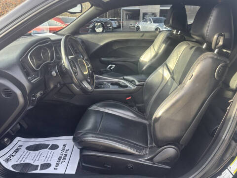 2017 Dodge Challenger GT