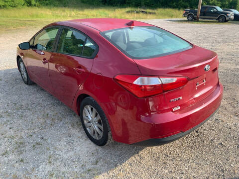 2014 Kia Forte for sale at Court House Cars, LLC in Chillicothe OH