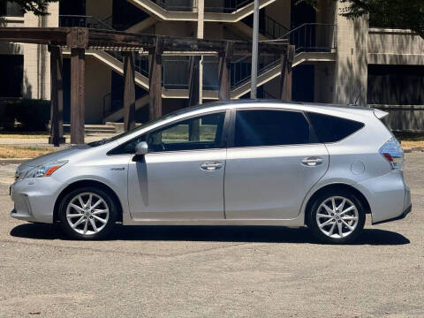 2012 Toyota Prius v