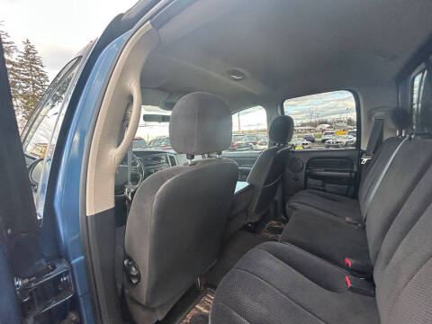 2004 Dodge Ram 1500 SLT