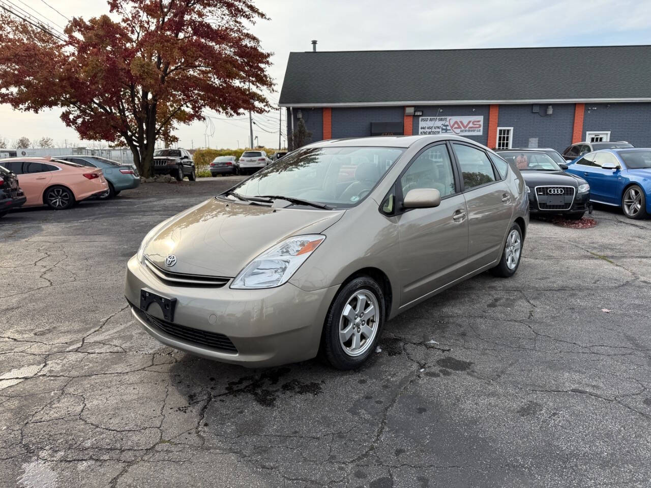 2005 Toyota Prius for sale at AVS AUTO GROUP LLC in CLEVELAND, OH