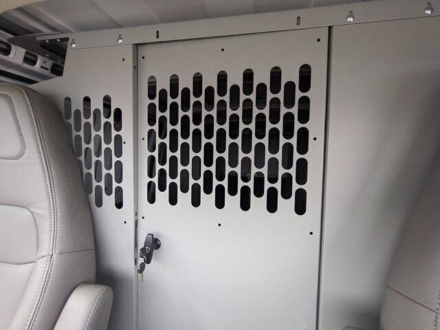 2025 Chevrolet Express 2500