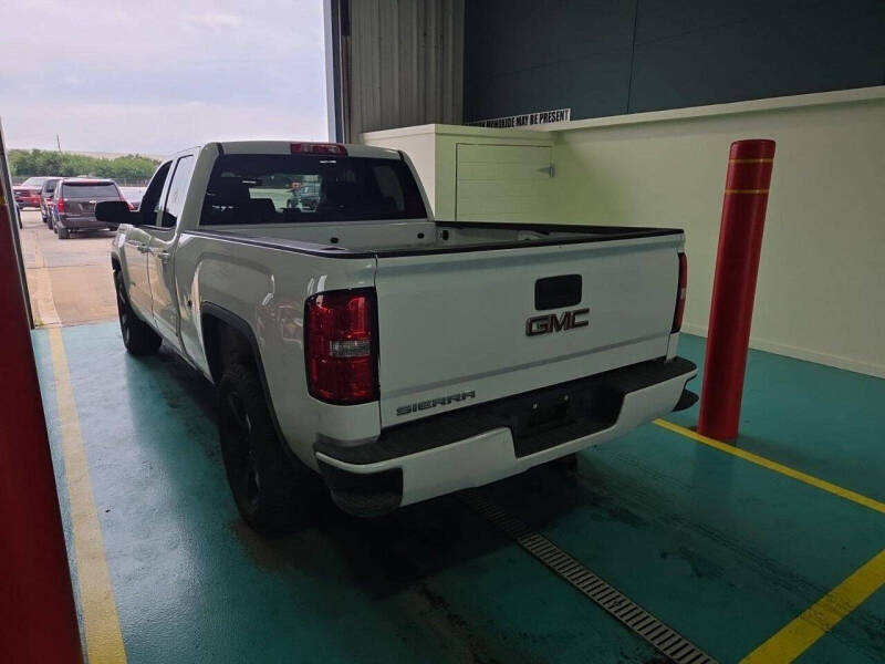 2018 GMC Sierra 1500