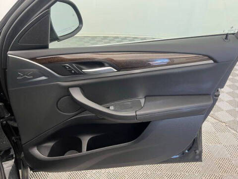 2024 BMW X4 xDrive30i