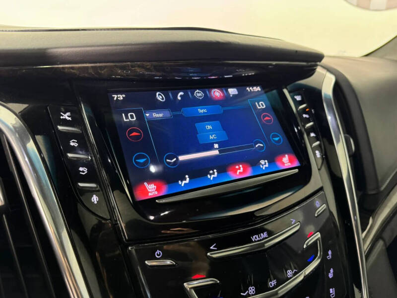 2016 Cadillac Escalade Platinum