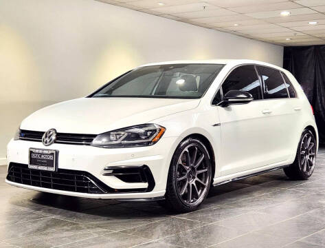 2018 Volkswagen Golf R