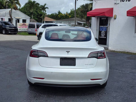 2022 Tesla Model 3 Long Range