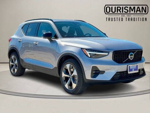 2026 Volvo XC40 B5 Plus