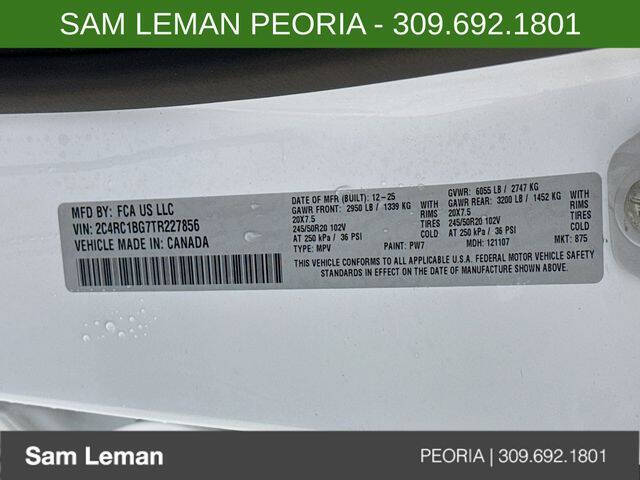 2026 Chrysler Pacifica Select