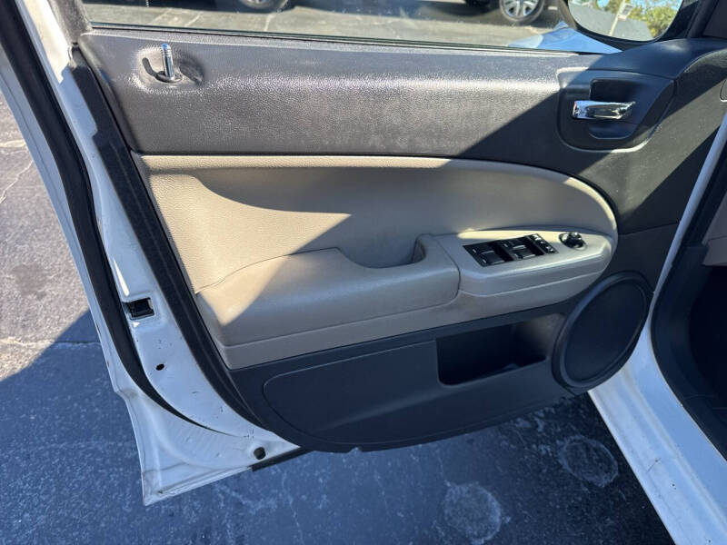 2011 Dodge Caliber Mainstreet