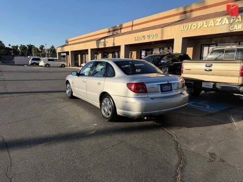 2005 Saturn L300
