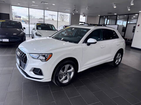 2021 Audi Q3 quattro Premium 40 TFSI