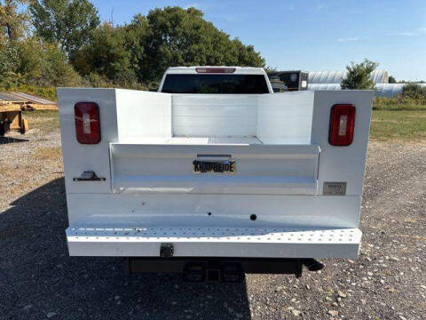 2025 GMC Sierra 2500HD Pro