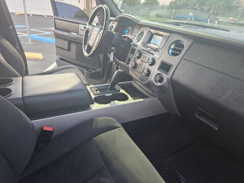 2017 Ford Expedition XLT