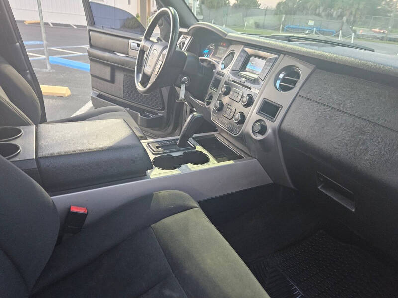 2017 Ford Expedition XLT