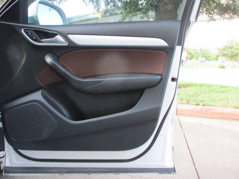 2017 Audi Q3 2.0T Premium