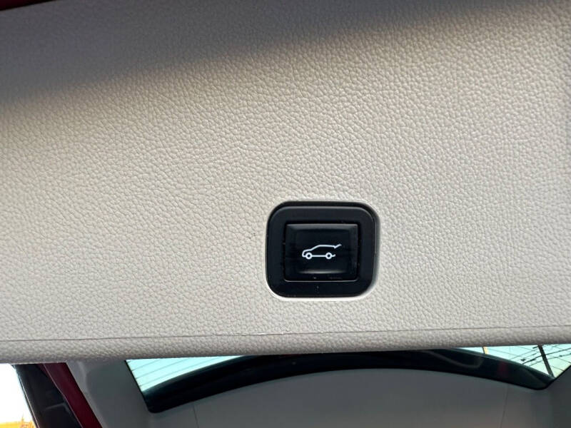 2013 Cadillac SRX Luxury Collection