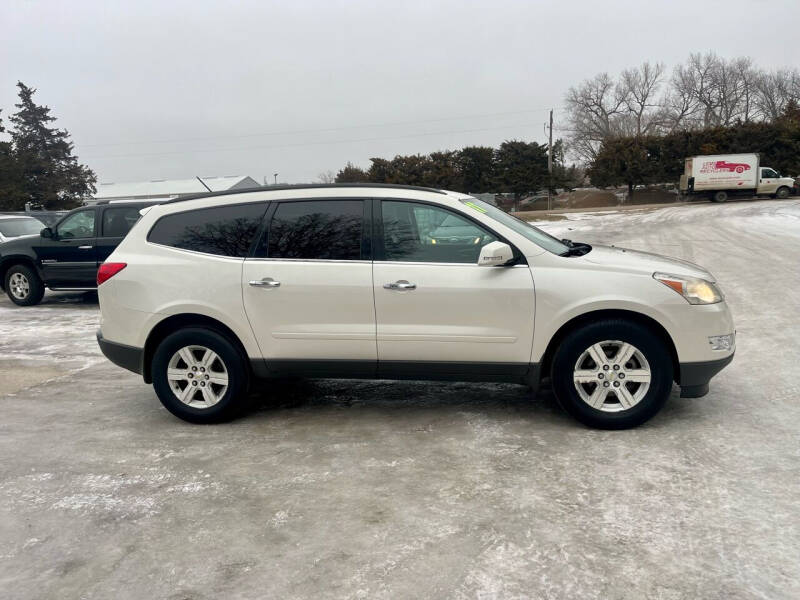 2011 Chevrolet Traverse for sale at Iowa Auto Sales, Inc in Sioux City IA
