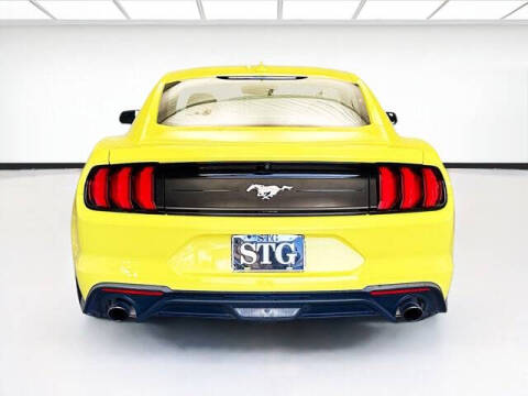 2021 Ford Mustang EcoBoost
