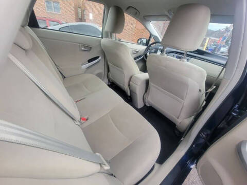 2013 Toyota Prius One