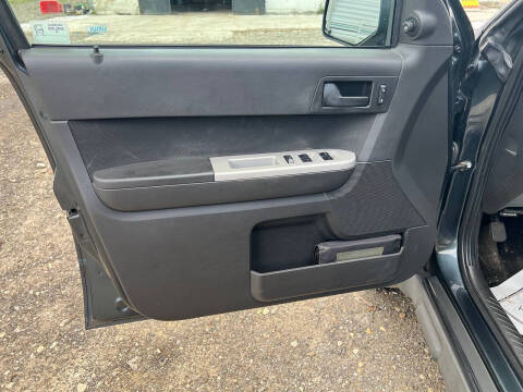 2009 Ford Escape XLT