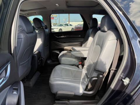 2020 Buick Enclave Essence