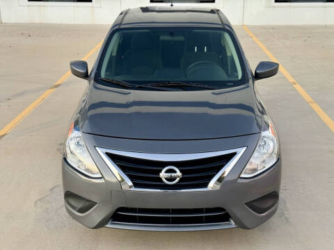 2019 Nissan Versa SV