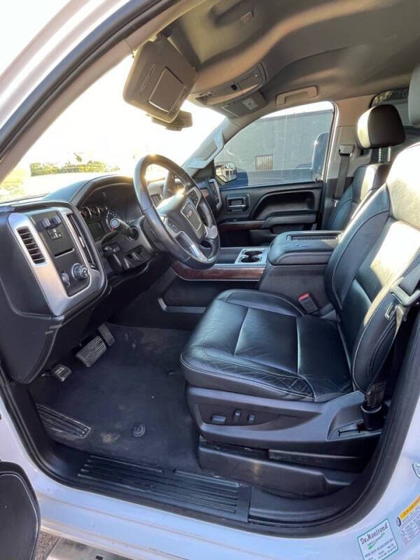 2018 GMC Sierra 1500 SLT photo 4