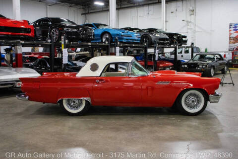 1957 Ford Thunderbird