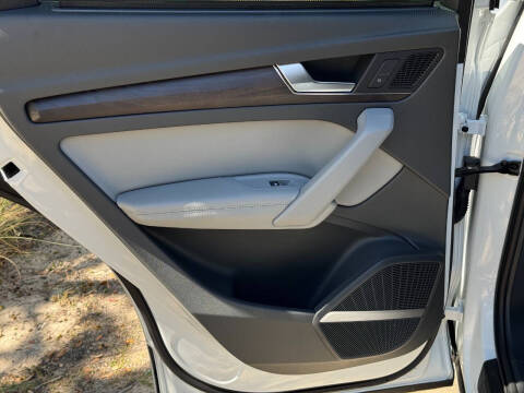 2019 Audi Q5 quattro Prestige 45 TFSI