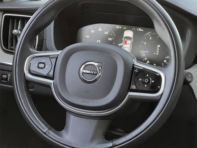 2021 Volvo XC60 T5 Inscription