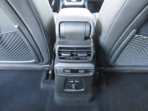 2022 Audi Q4 e-tron quattro Premium Plus 50