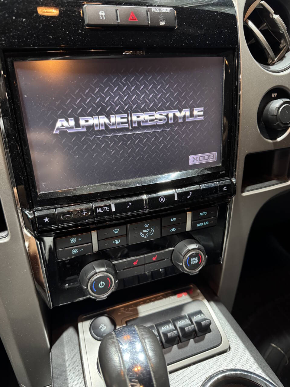 2010 Ford F-150 28