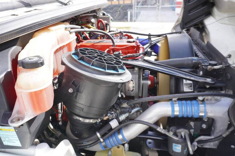 2018 Freightliner M2 106