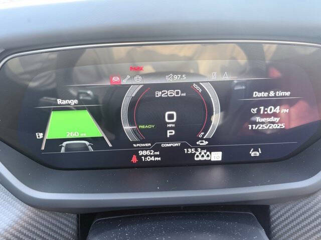 2024 Audi e-tron GT quattro Premium Plus