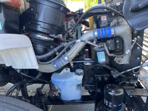 2017 Freightliner M2 106