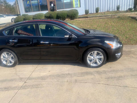 2013 Nissan Altima for sale at Valid Motors INC in Griffin GA