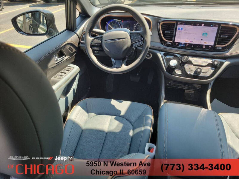 2027 Chrysler Pacifica Pinnacle