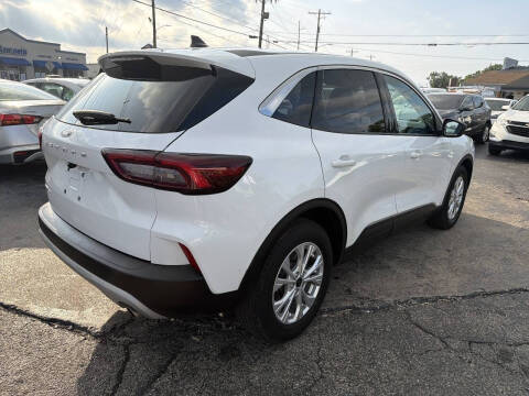 2024 Ford Escape Active