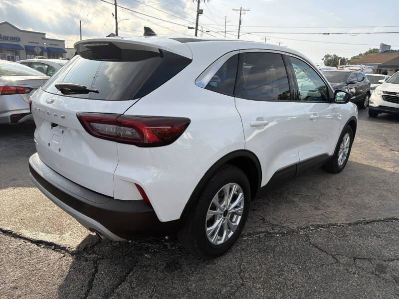 2024 Ford Escape Active