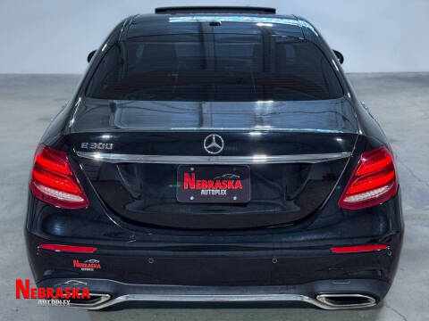 2017 Mercedes-Benz E-Class E 300