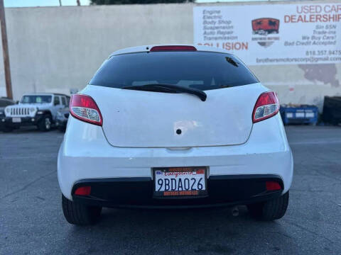 2013 Mazda MAZDA2 Touring