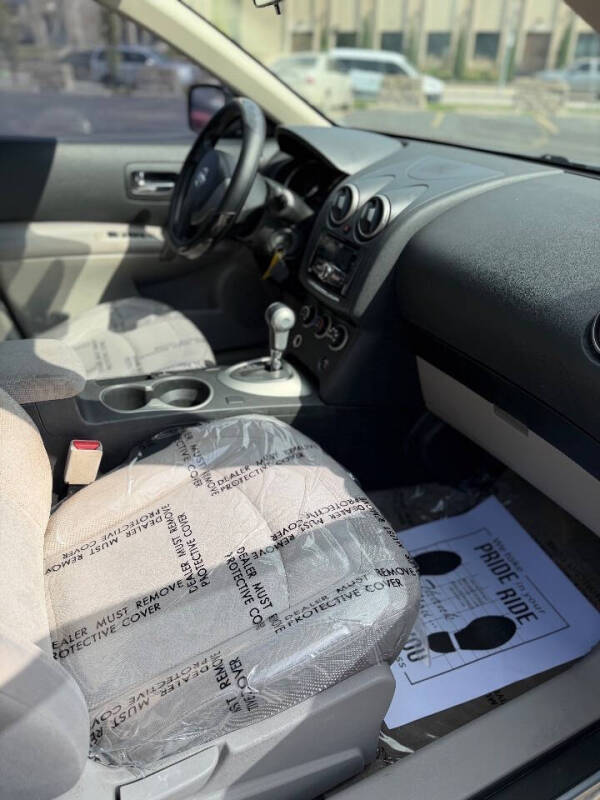 2014 Nissan Rogue Select S