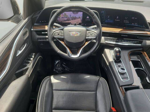 2023 Cadillac Escalade ESV Premium Luxury