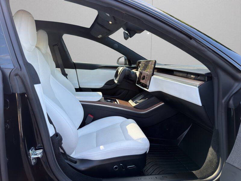 2022 Tesla Model S