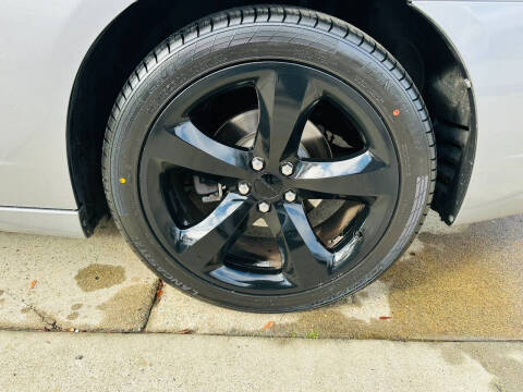 2014 Dodge Charger R/T Plus