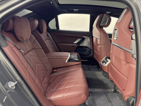 2024 BMW i7 eDrive50